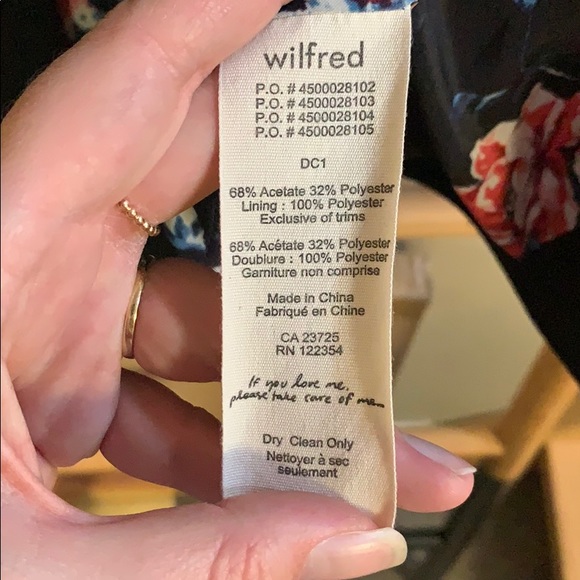 Aritzia/Wilfred Cropped Blazer - Picture 7 of 7